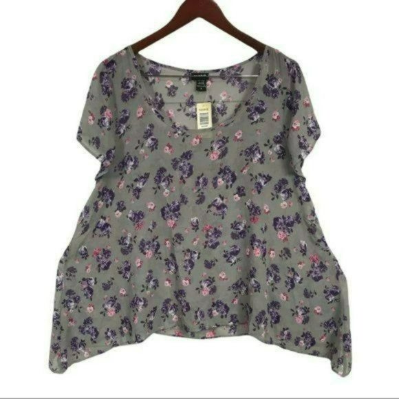 Torrid Floral Chiffon Sharkbite Top, Large New with Tag - Picture 1 of 9